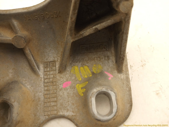 Volvo XC60 Transfer Case Mount Bracket