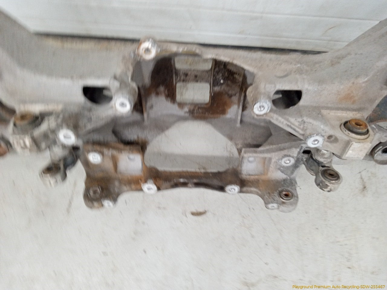Volvo XC70 Rear Subframe Crossmember