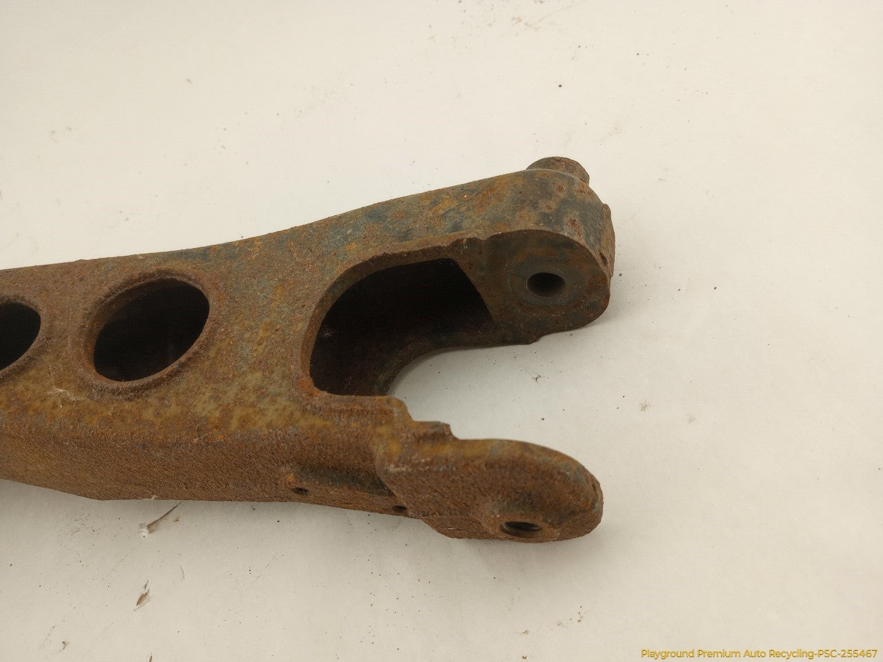 Volvo XC70 Set Of 3 Rear Left Lower Control Arms