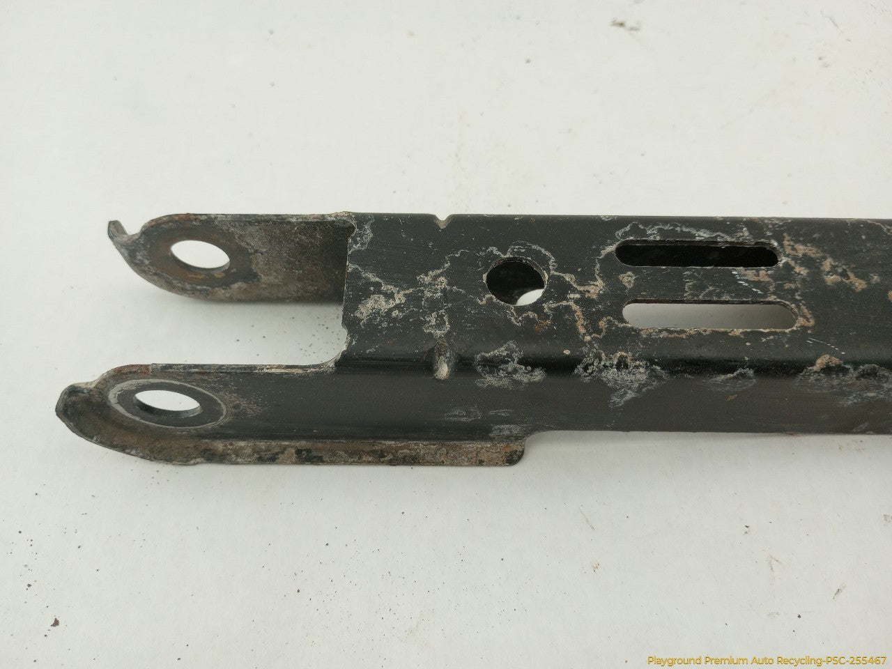 Volvo XC70 Set Of 3 Rear Left Lower Control Arms