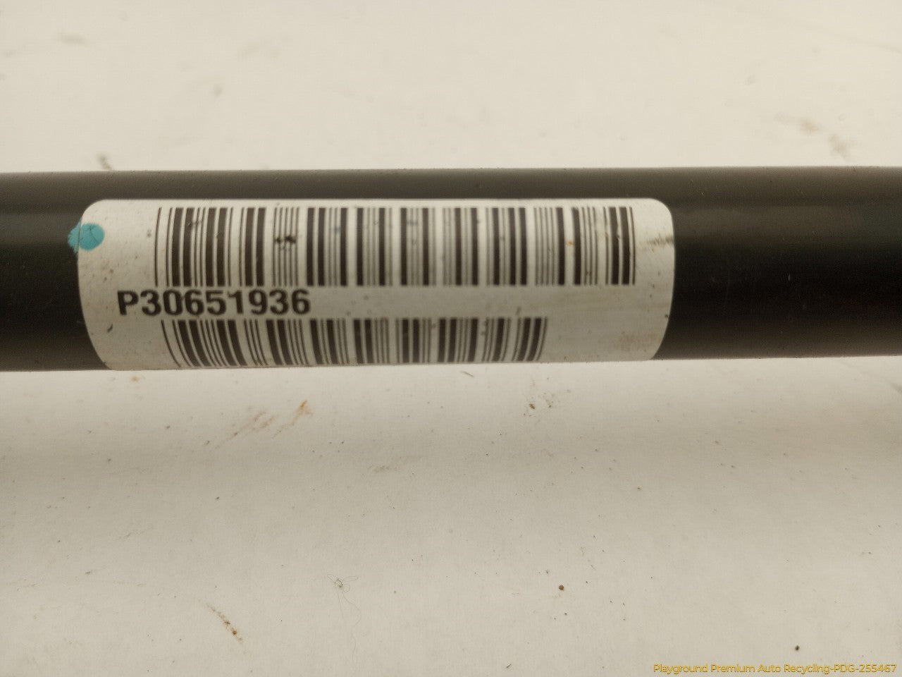 Volvo XC70 Passenger Right Rear Axle Drive Shaft