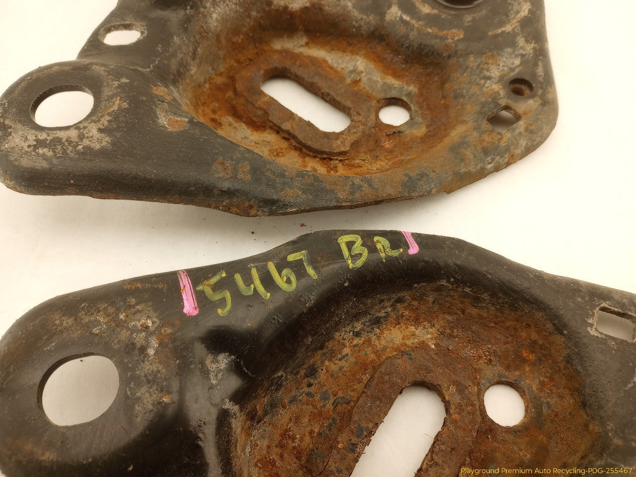 Volvo XC70 Rear Subframe Mounts