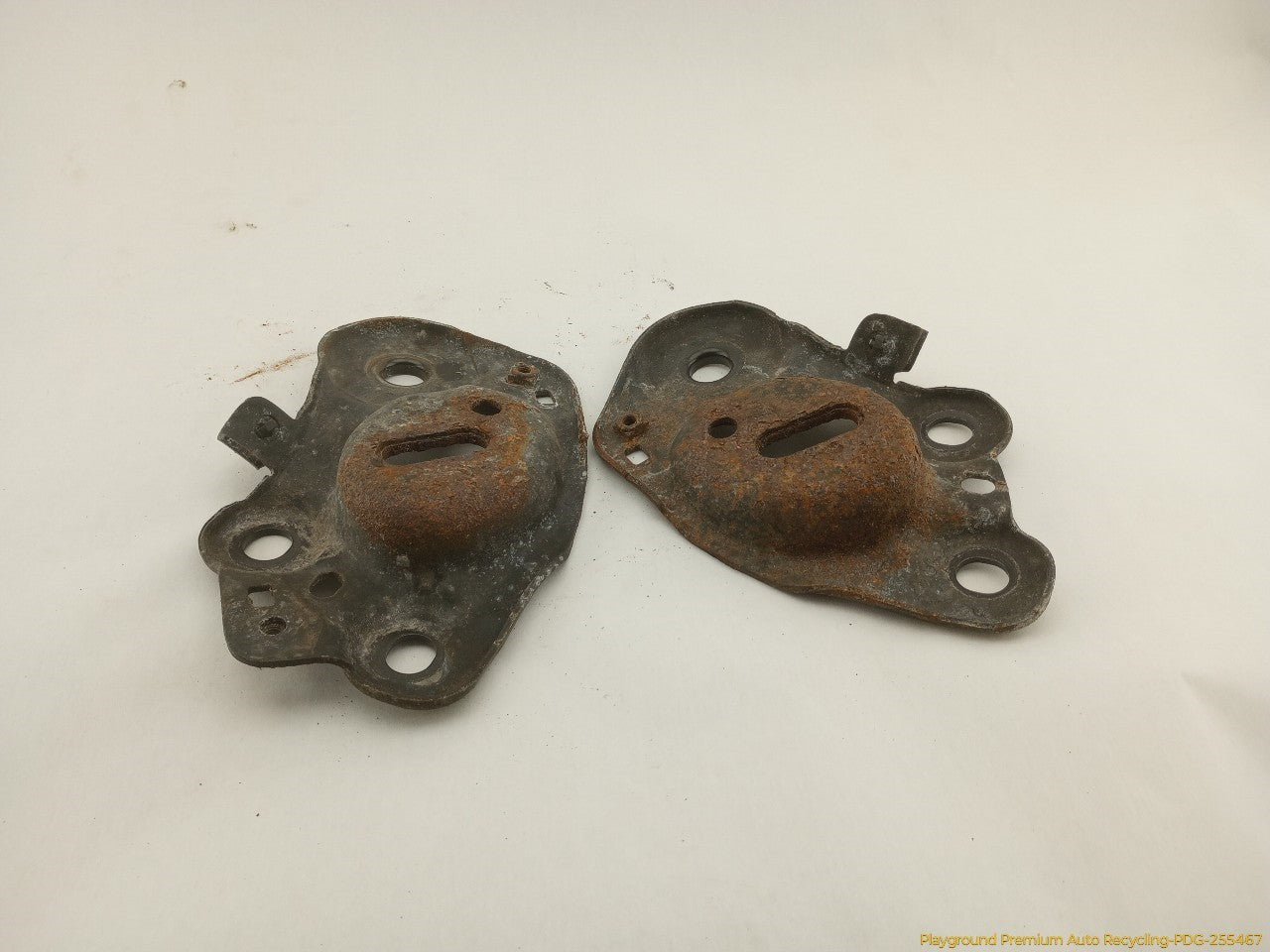 Volvo XC70 Rear Subframe Mounts