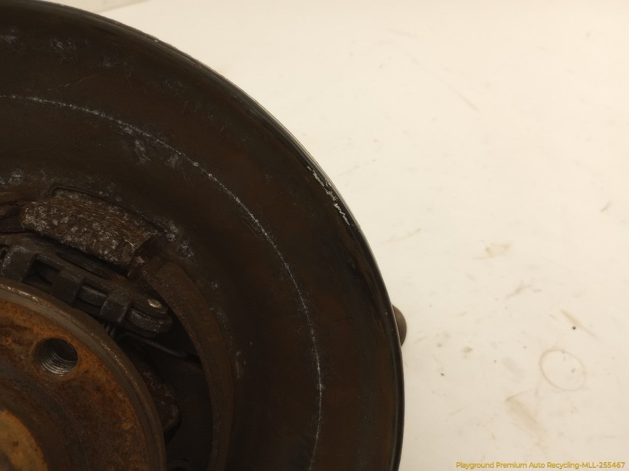Volvo XC70 Passenger Right Rear Spindle Knuckle Hub