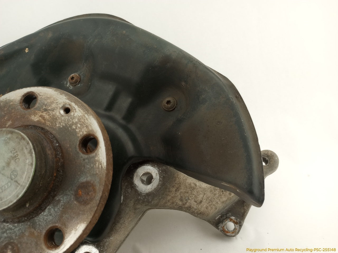Volkswagen CC Driver Left Rear Spindle Knuckle Hub