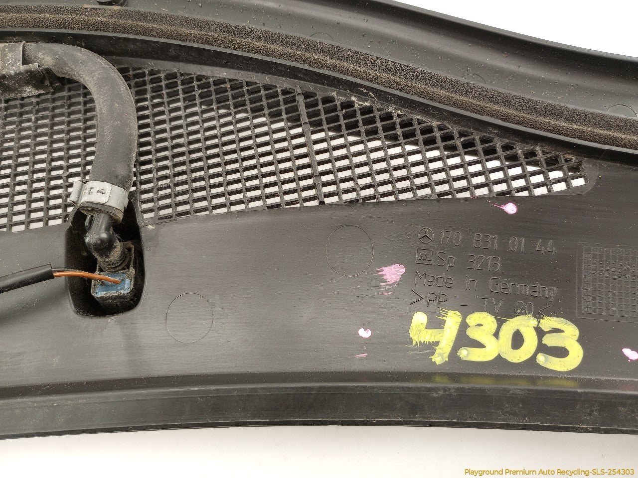 Mercedes SLK230 Cowl Vent Panel