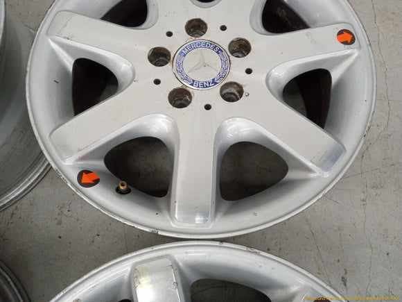 Mercedes SLK230 Set Of 4 Staggered Alloy Wheels 7 Spoke