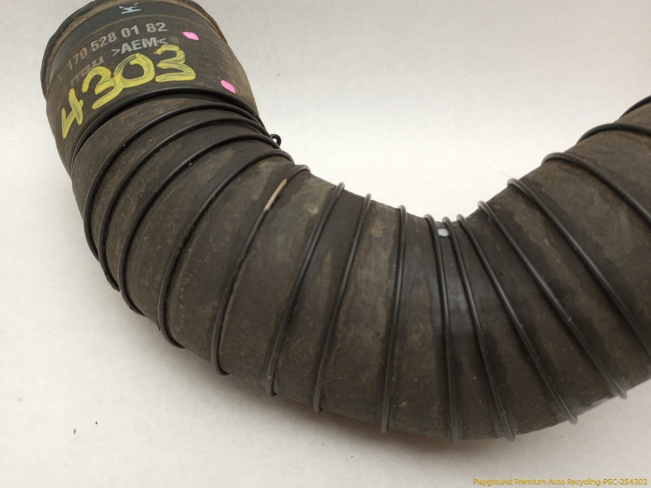 Mercedes SLK230 Intercooler Charge Hose Pipe