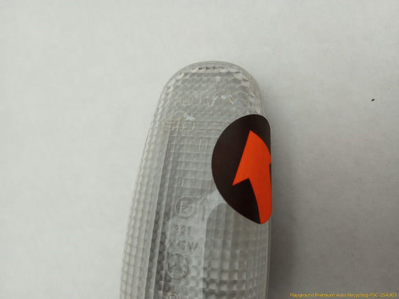 Mercedes SLK230 Pair Of Front Fender Side Marker Reflectors