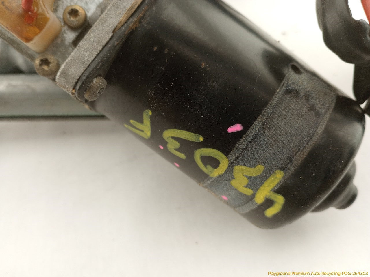 Mercedes SLK230 Windshield Wiper Transmission & Motor