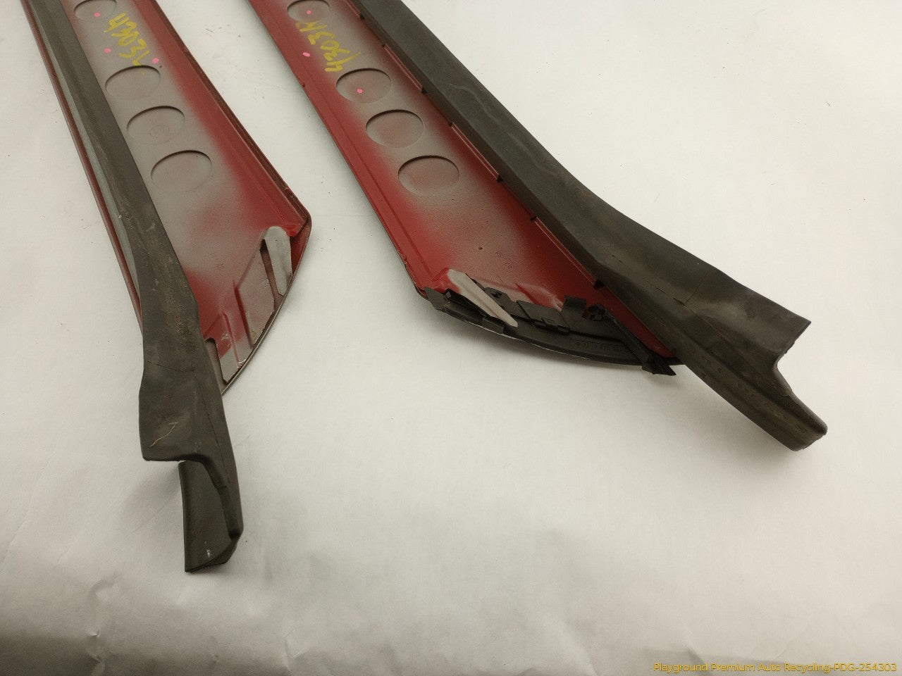 Mercedes SLK230 Pair Of Exterior A Pillar