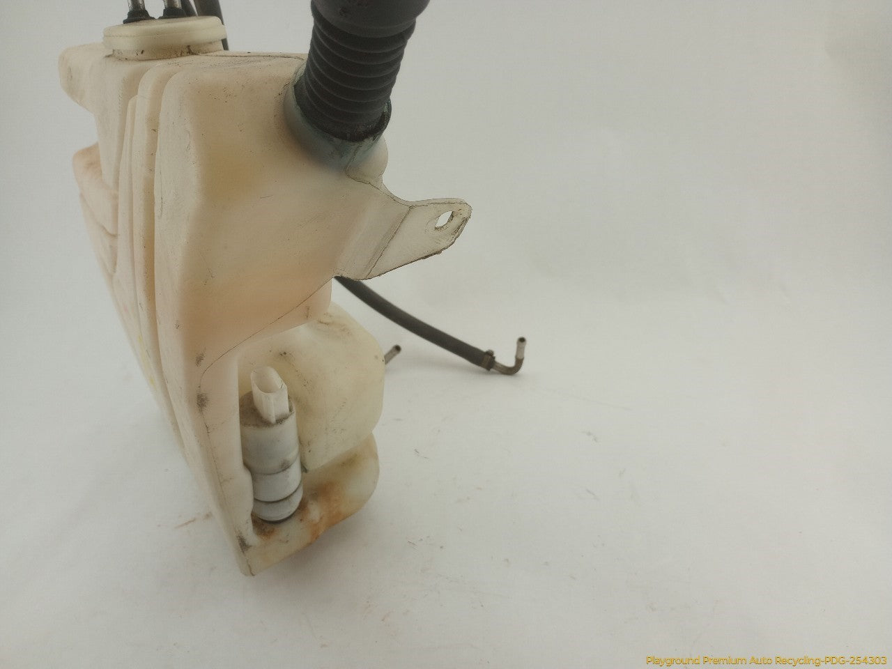 Mercedes SLK230 Windshield Washer Reservoir