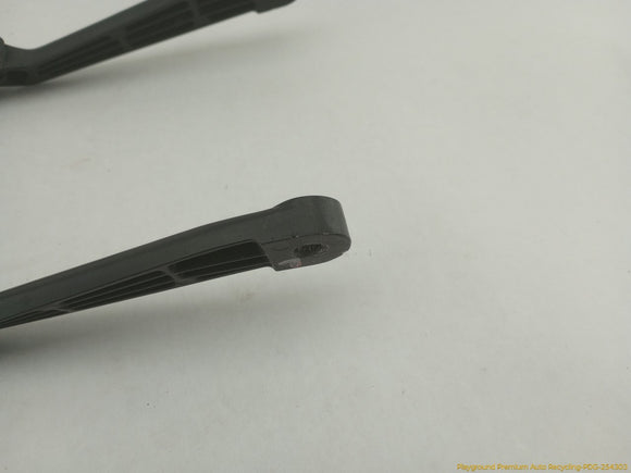 Mercedes SLK230 Pair Of Windshield Wiper Arms