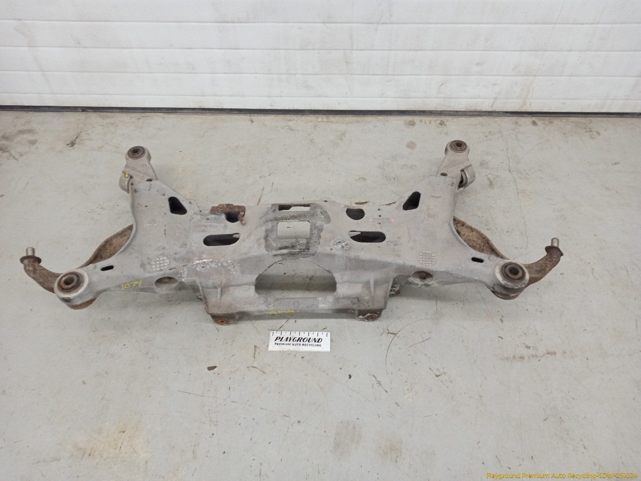 Volvo XC70 Rear Subframe Crossmember