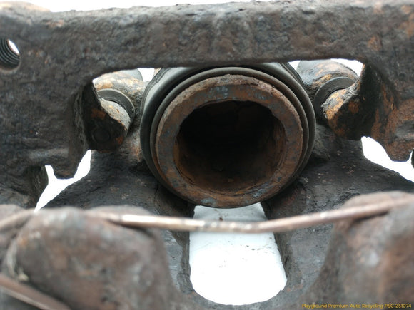 Volvo XC70 Passenger Right Front Brake Caliper