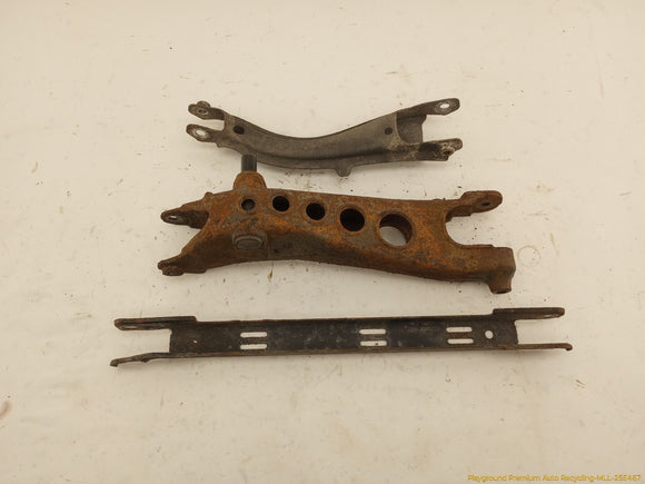 Volvo XC70 Set Of 3 Rear Right Lower Control Arms