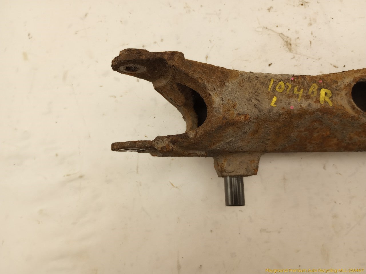 Volvo XC70 Set Of 3 Rear Right Lower Control Arms