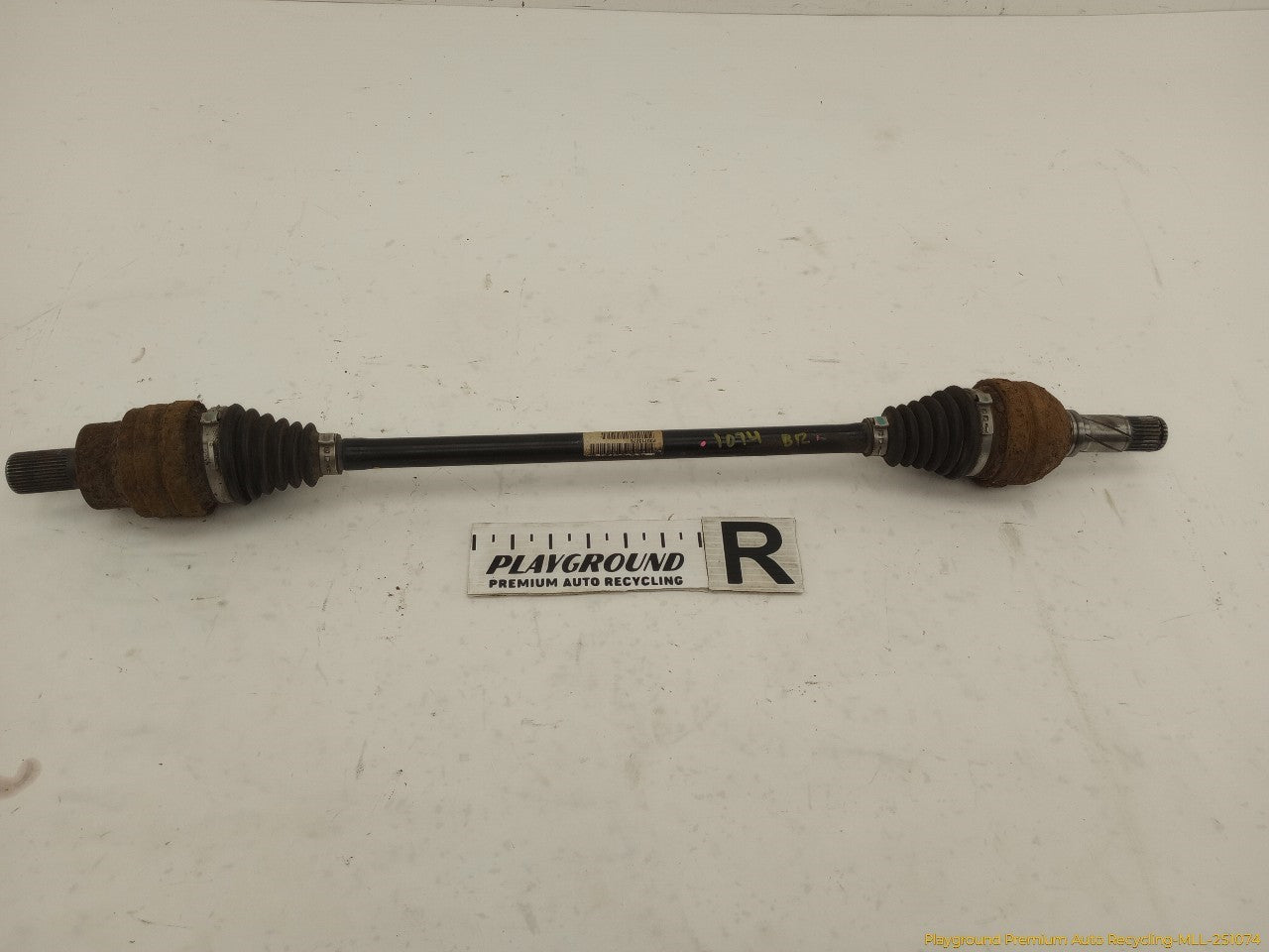 Volvo XC70 Passenger Right Rear Axle Drive Shaft