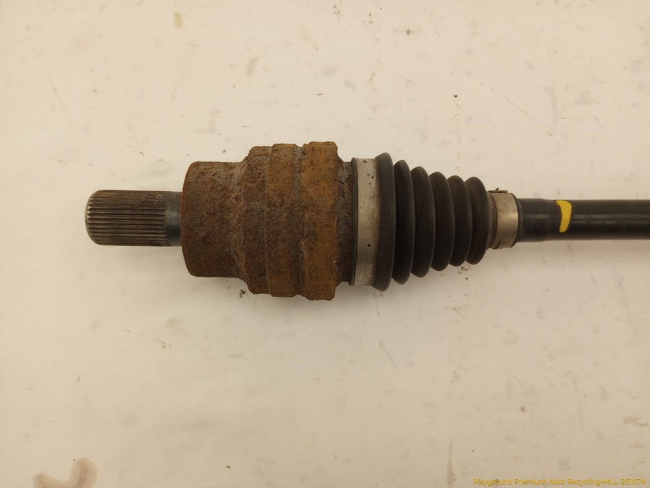 Volvo XC70 Passenger Right Rear Axle Drive Shaft