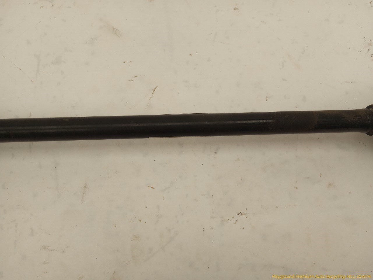 Volvo XC70 Passenger Right Rear Axle Drive Shaft