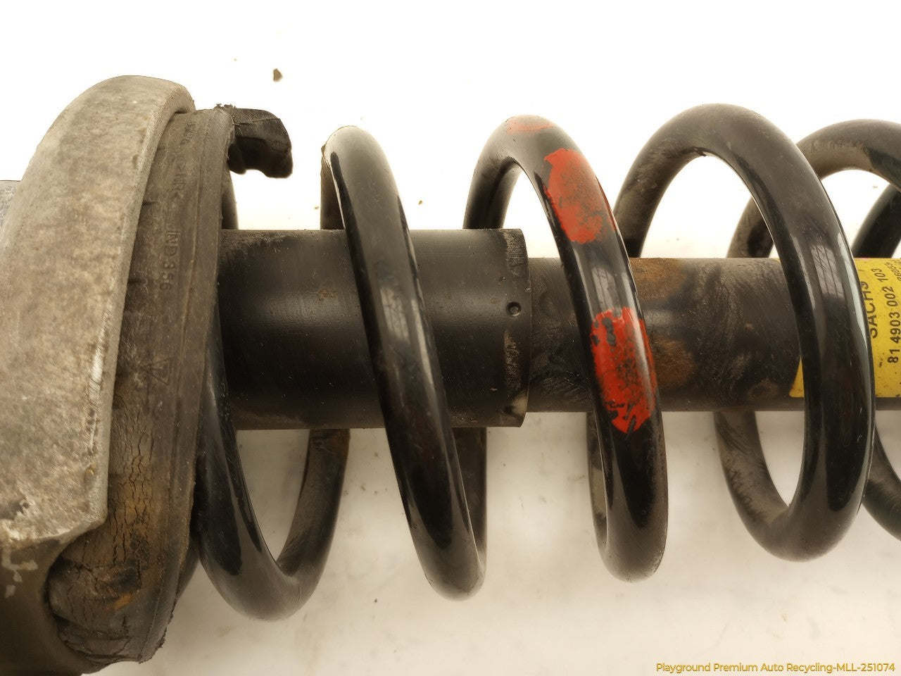 Volvo XC70 Pair Of Rear Struts