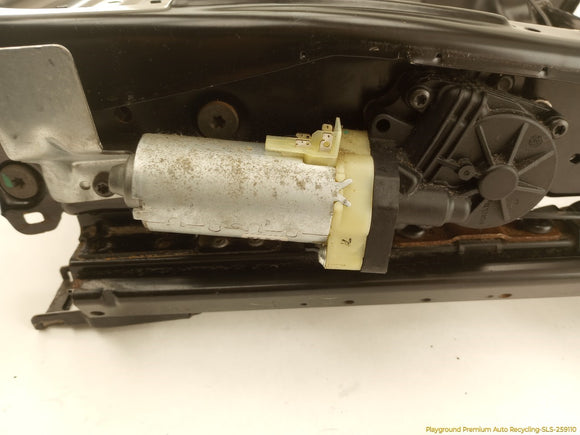 Volvo XC60 Driver Left Front Seat Track