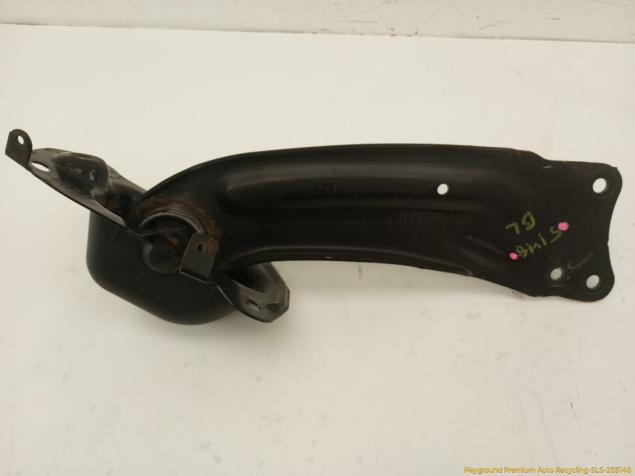 Volkswagen CC Pair Of Rear Lower Trailing Arms - 0