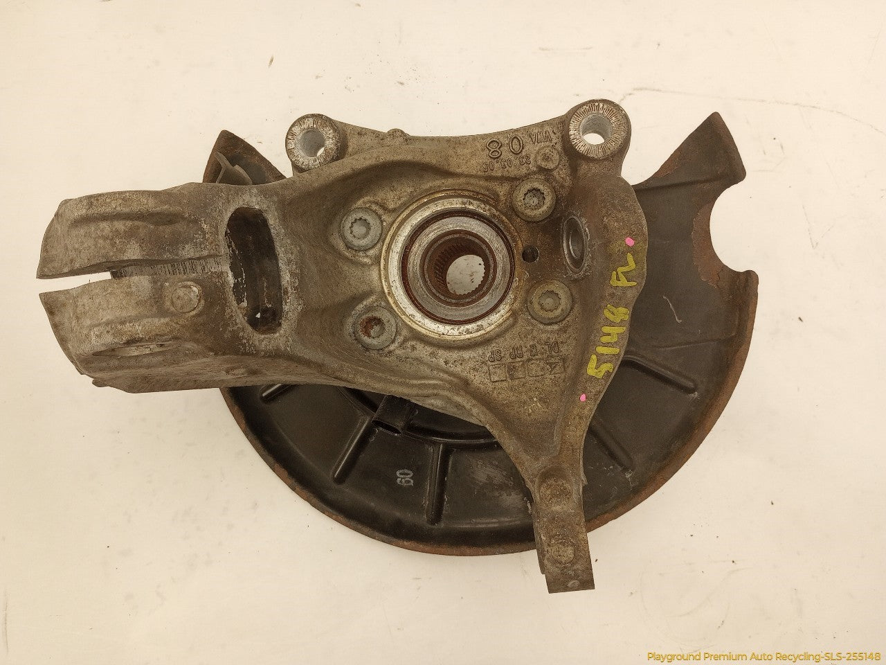 Volkswagen CC Driver Left Front Spindle Knuckle Hub