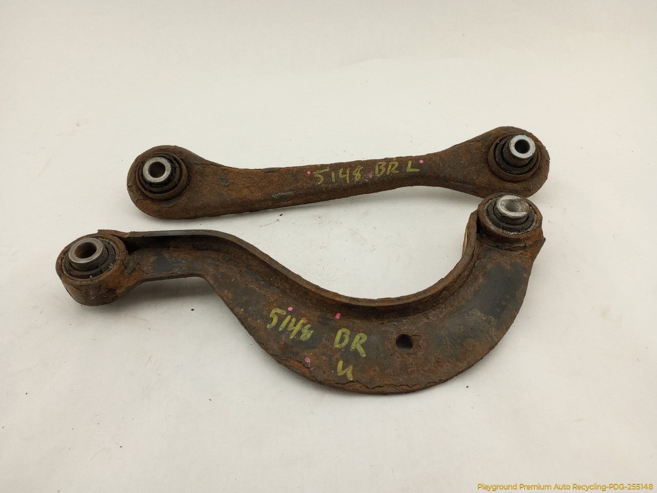 Volkswagen CC Pair Of Rear Right Tie Rod Control Arms - 0