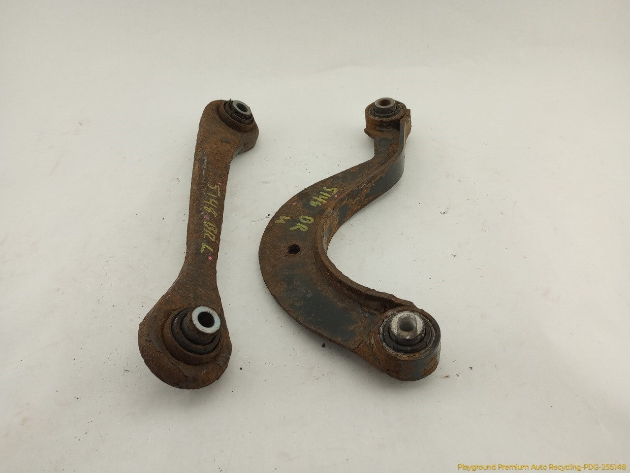 Volkswagen CC Pair Of Rear Right Tie Rod Control Arms