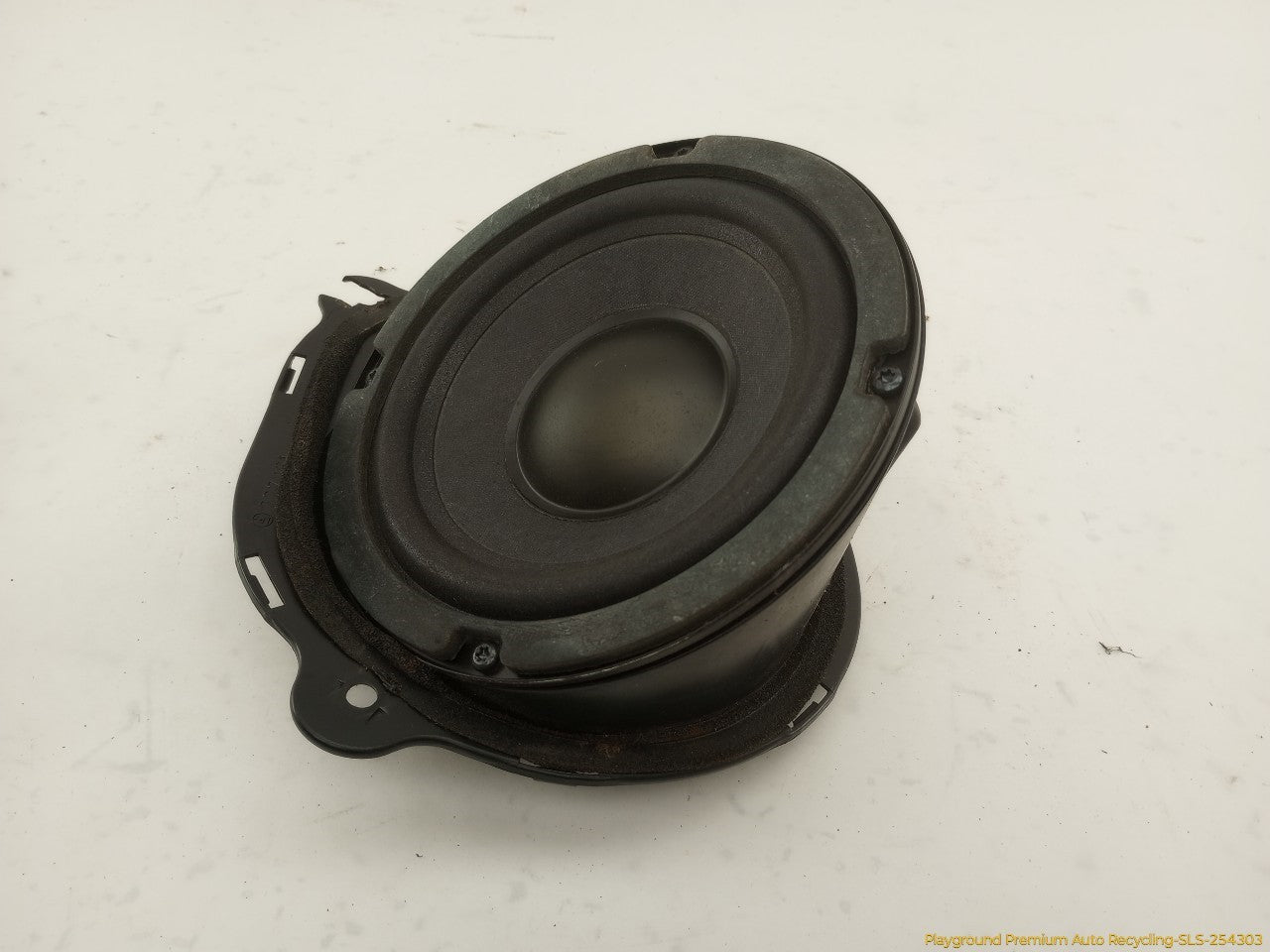 Mercedes SLK230 Set Of 4 Amplifier & Audio Speakers