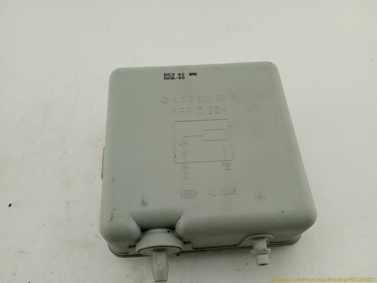 Mercedes SLK230 Vacuum Pump Reservoir