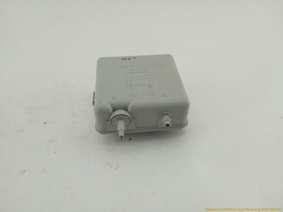 Mercedes SLK230 Vacuum Pump Reservoir
