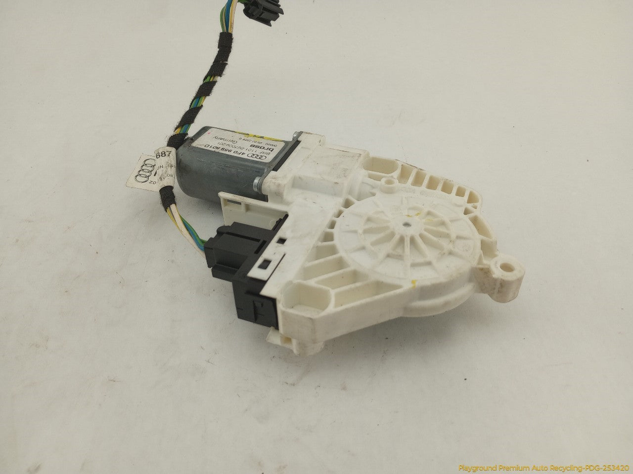 Audi A6 Driver Left Front Power Window Motor