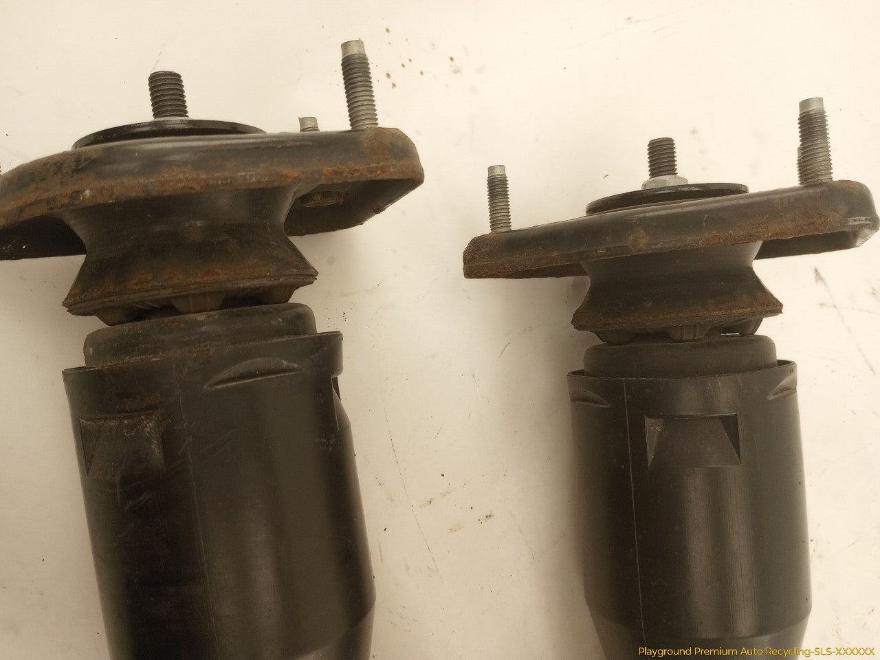 Cadillac CTS Pair Of Rear Shock Absorbers