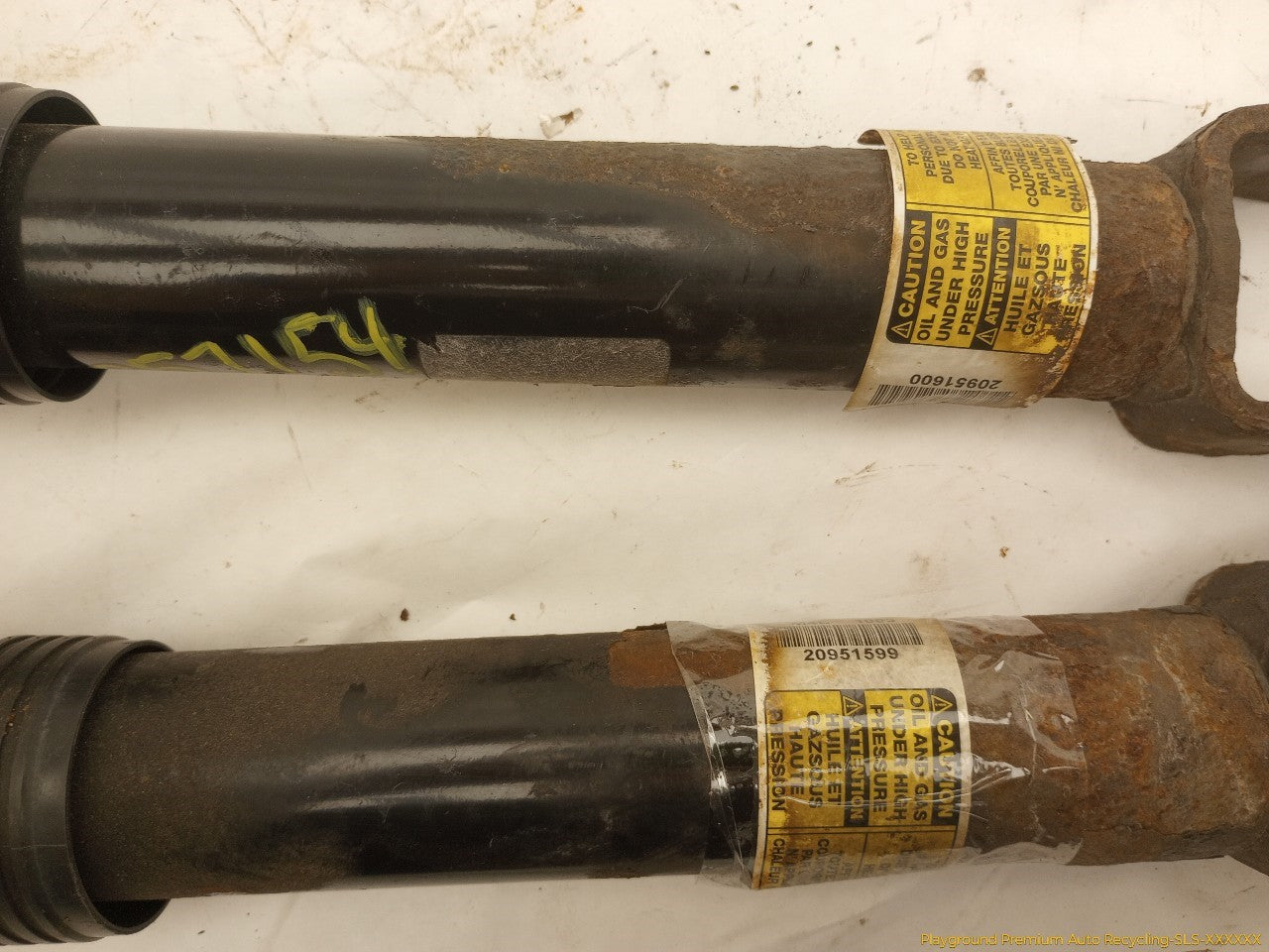 Cadillac CTS Pair Of Rear Shock Absorbers