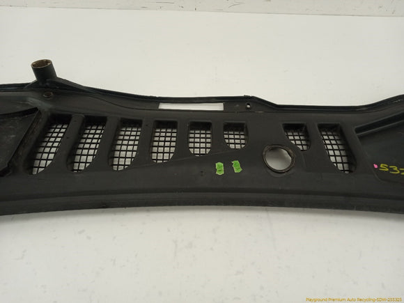 Volvo 850 Cowl Vent Panel