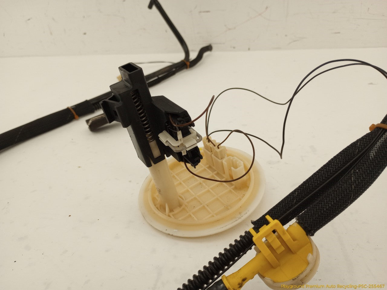 Volvo 850 Fuel Tank Sending Unit