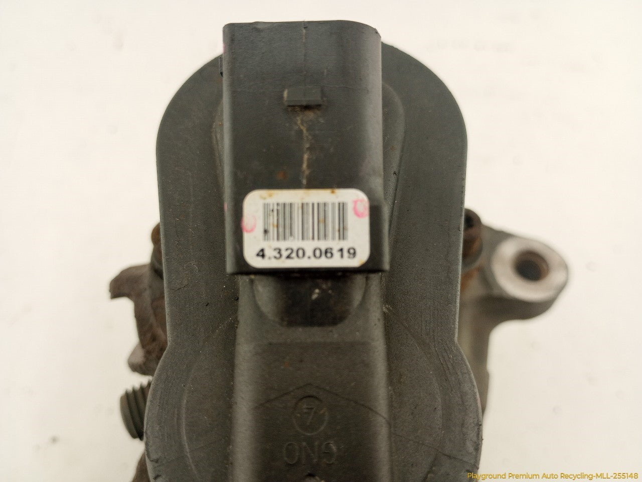 Volkswagen CC Driver Left Rear Brake Caliper