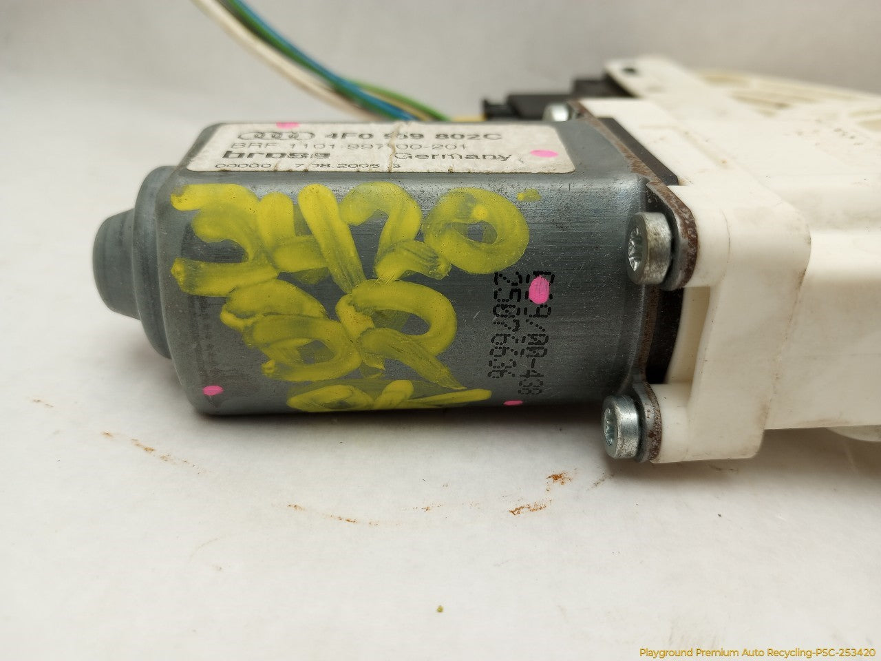 Audi A6 Passenger Right Rear Power Window Motor