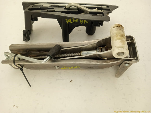 Audi A6 Vehicle Jack & Tools