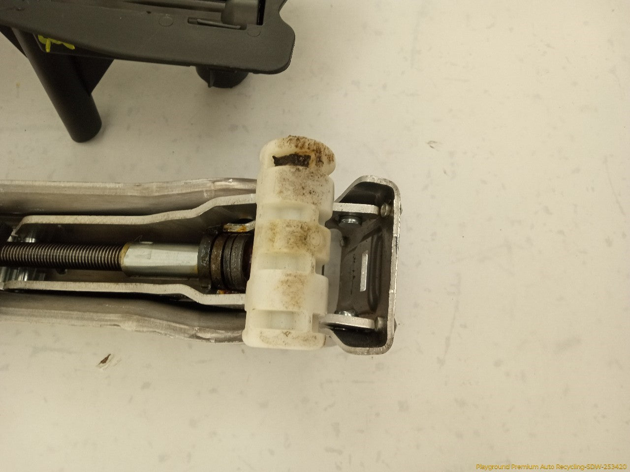 Audi A6 Vehicle Jack & Tools