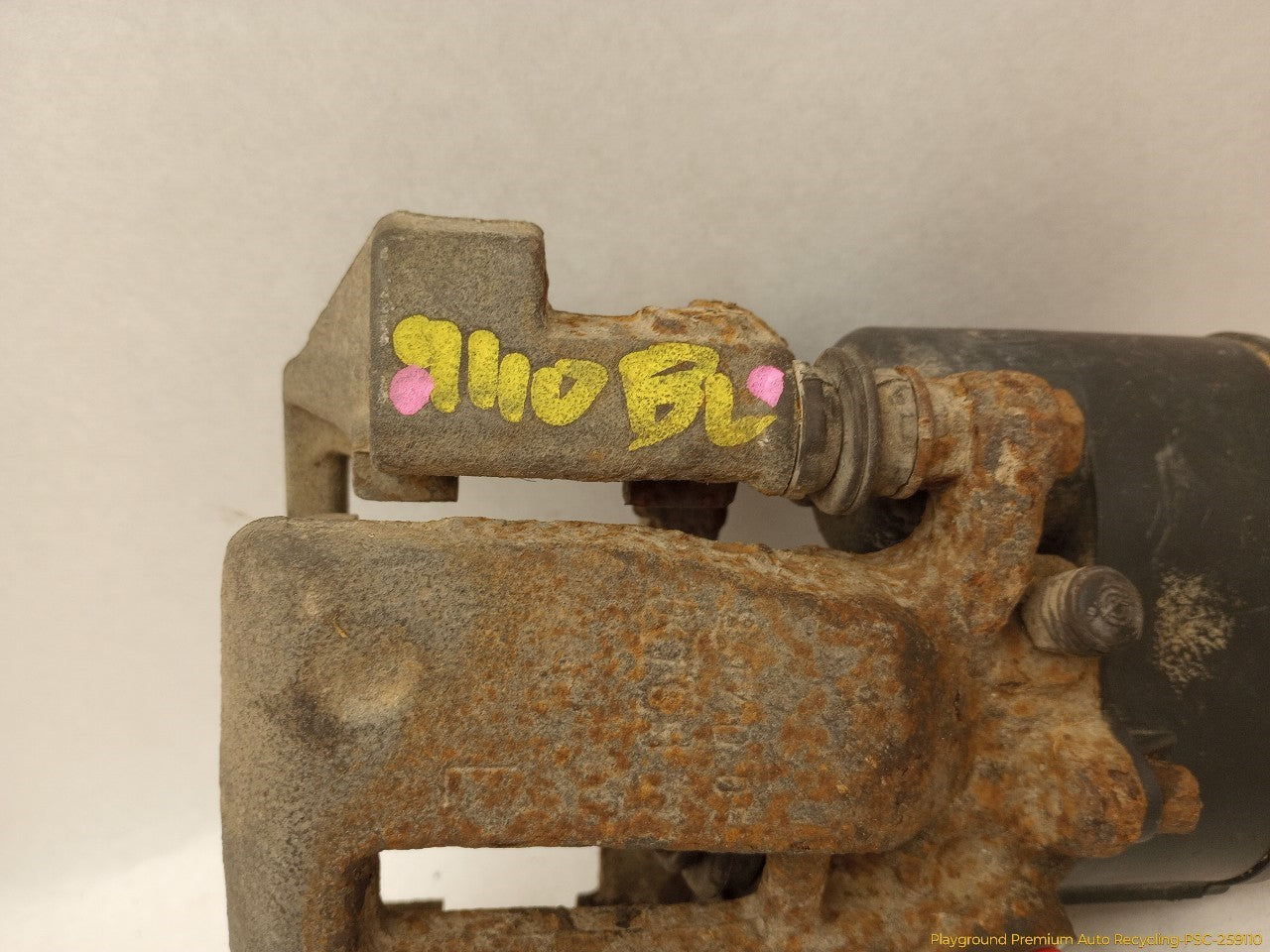 Volvo XC60 Driver Left Rear Brake Caliper