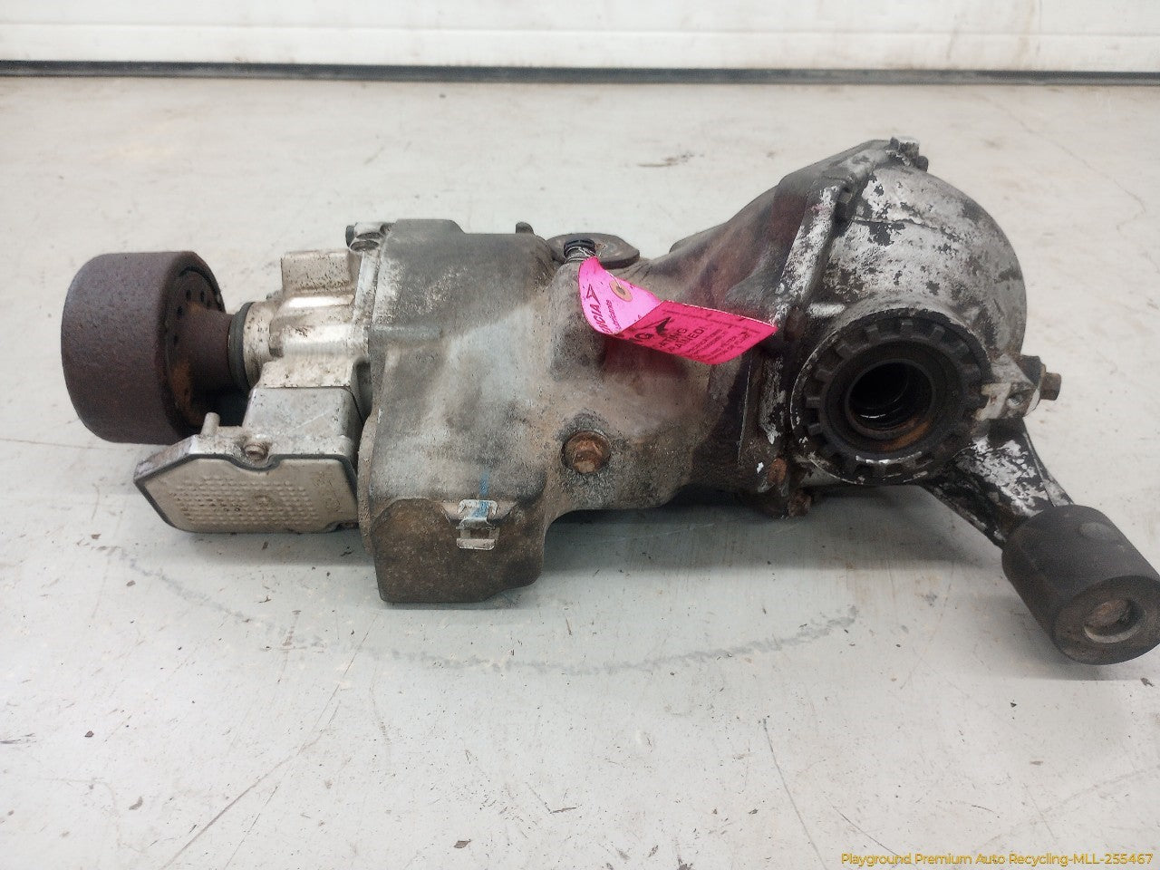 Volvo XC70 Rear Differential Carrier