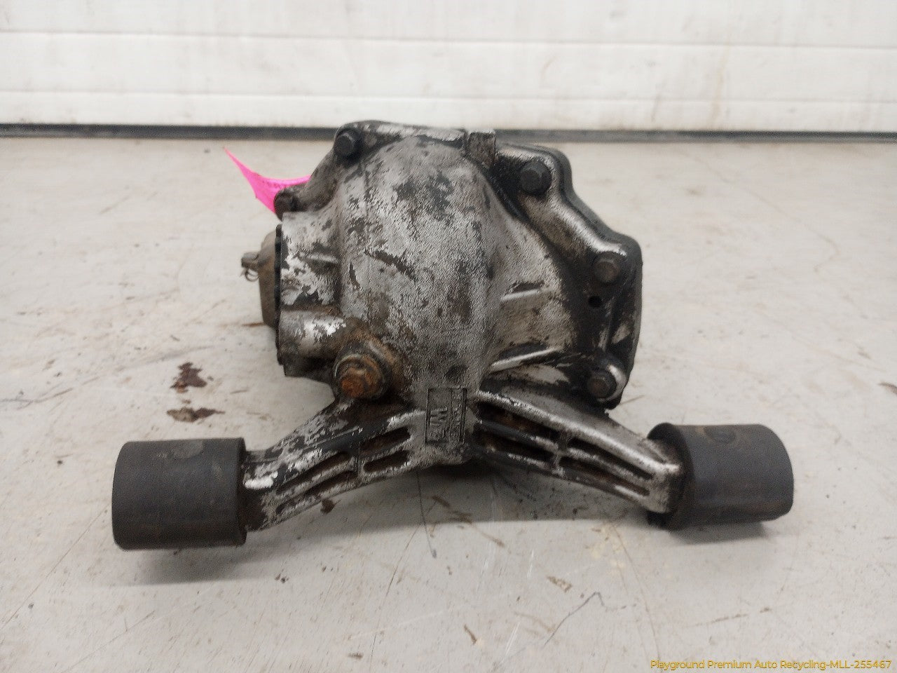 Volvo XC70 Rear Differential Carrier