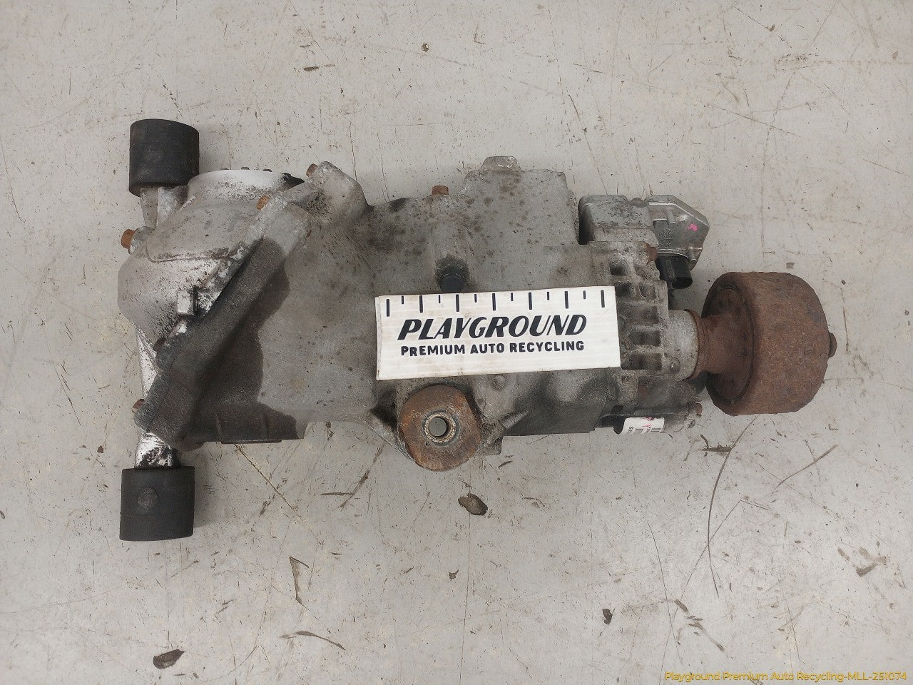 Volvo XC70 Rear Differential Carrier