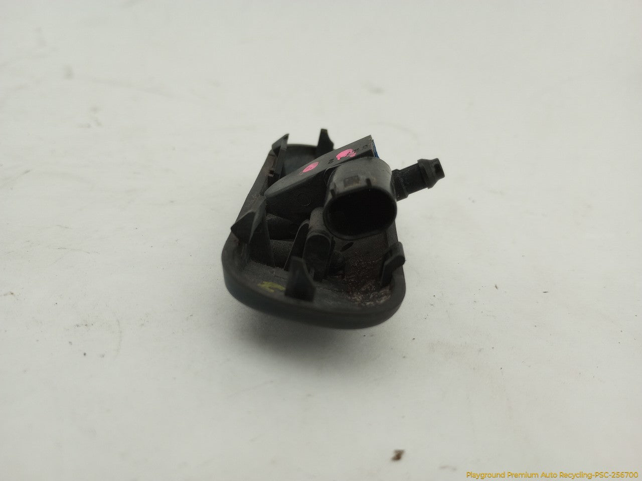 Volkswagen Beetle Pair Of Windshield Washer Nozzles