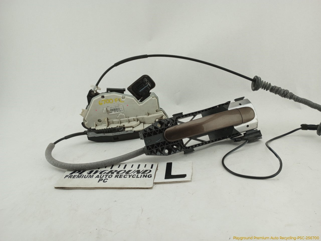 Volkswagen Beetle Driver Left Front Door Lock Actuator