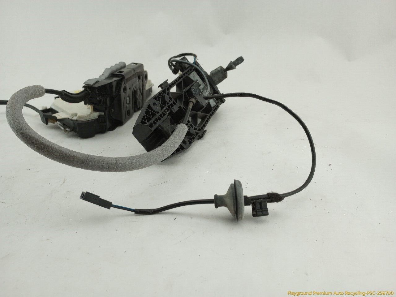 Volkswagen Beetle Driver Left Front Door Lock Actuator