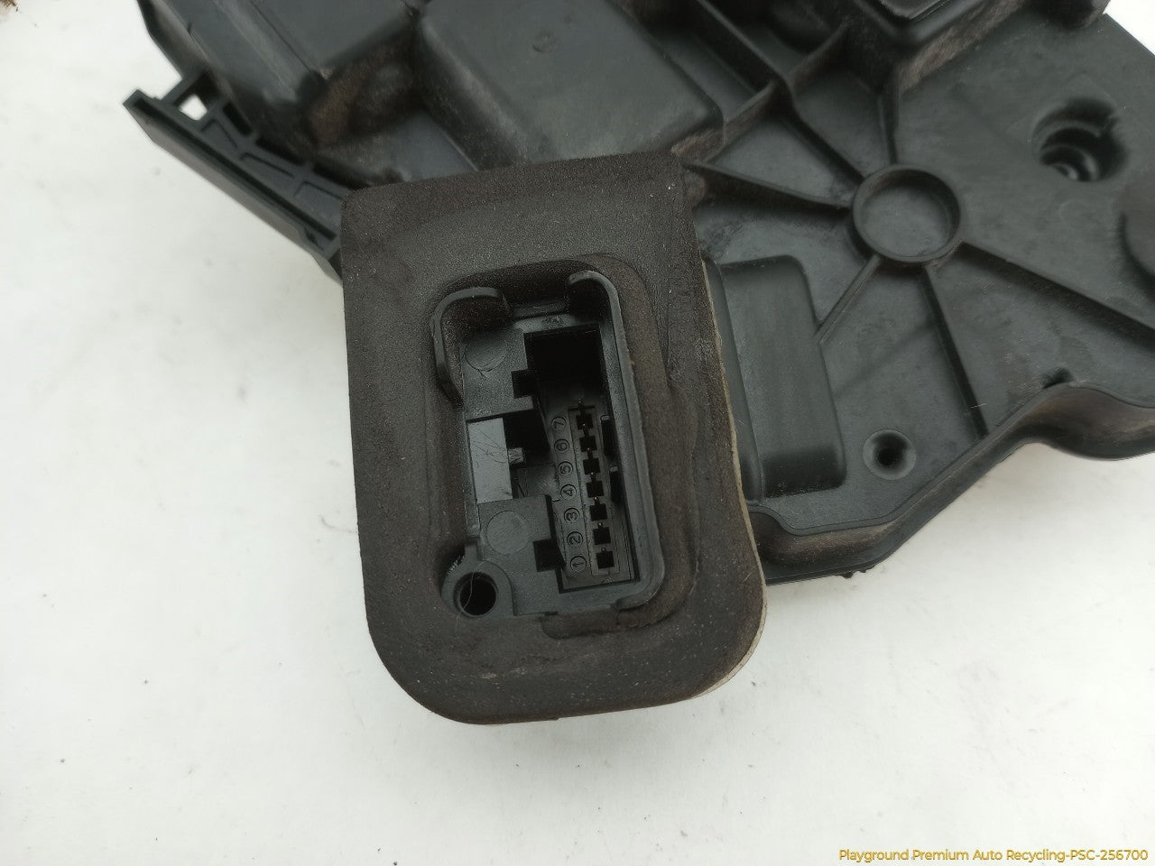 Volkswagen Beetle Driver Left Front Door Lock Actuator